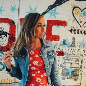 Meet your Posher, Sara